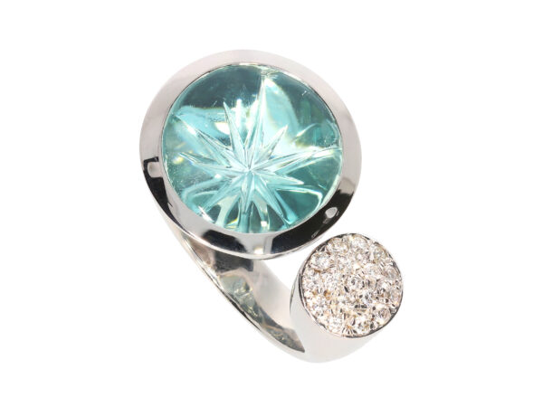 R2431-7W-HHPS Ring aus Weißgold 750/- mit blaugrünem Aquamarin/Beryll und 17 Brillanten von zus. 0,32ct Tw-vs