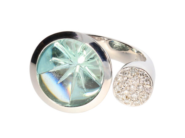 R2431-7W-HHPS Ring aus Weißgold 750/- mit blaugrünem Aquamarin/Beryll und 17 Brillanten von zus. 0,32ct Tw-vs